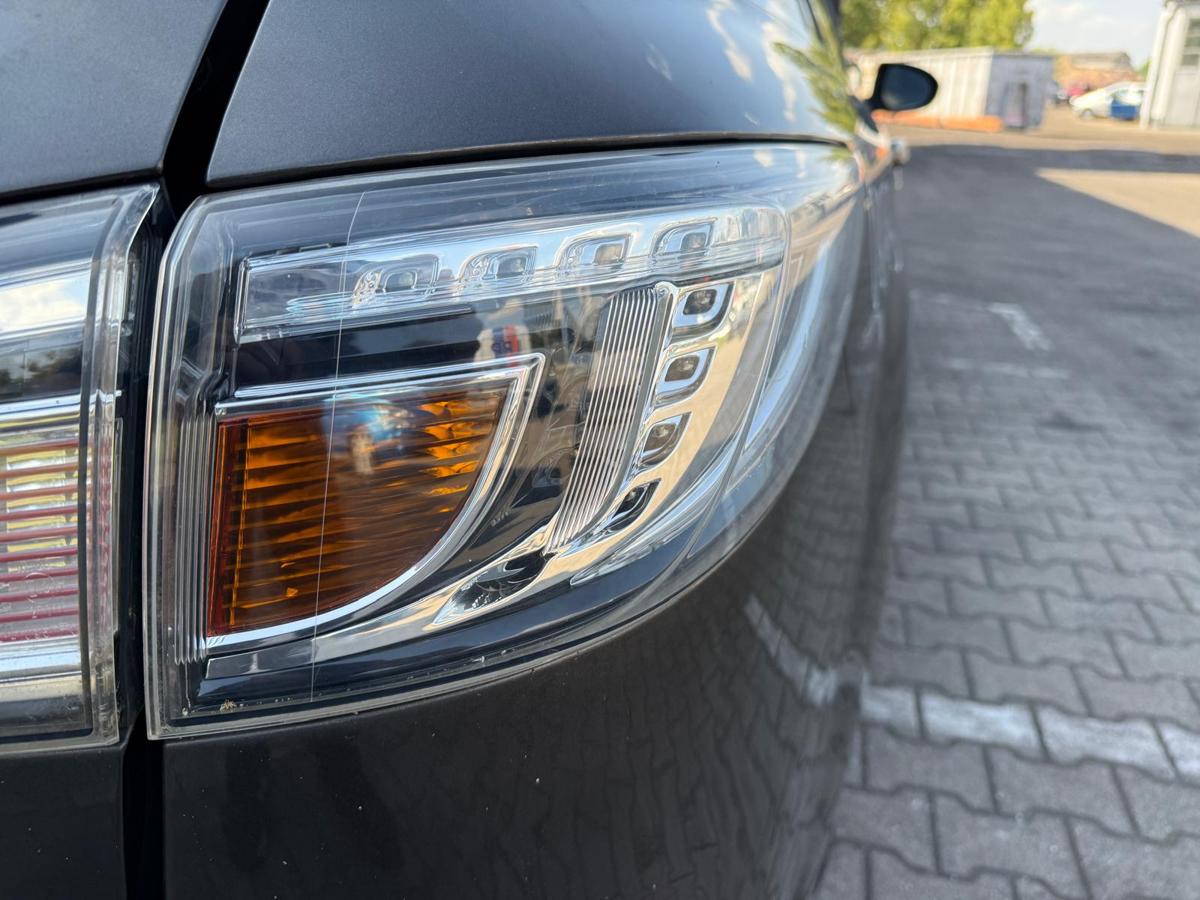 Mazda 6 GH original Rücklicht Rückleuchte Schlussleuchte rechts außen Kombi BJ12